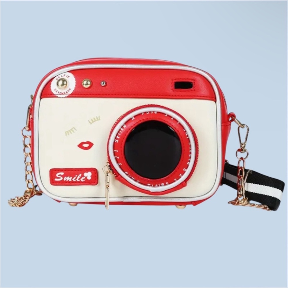 Novelty Camera Crossbody Bag Brand NWT
